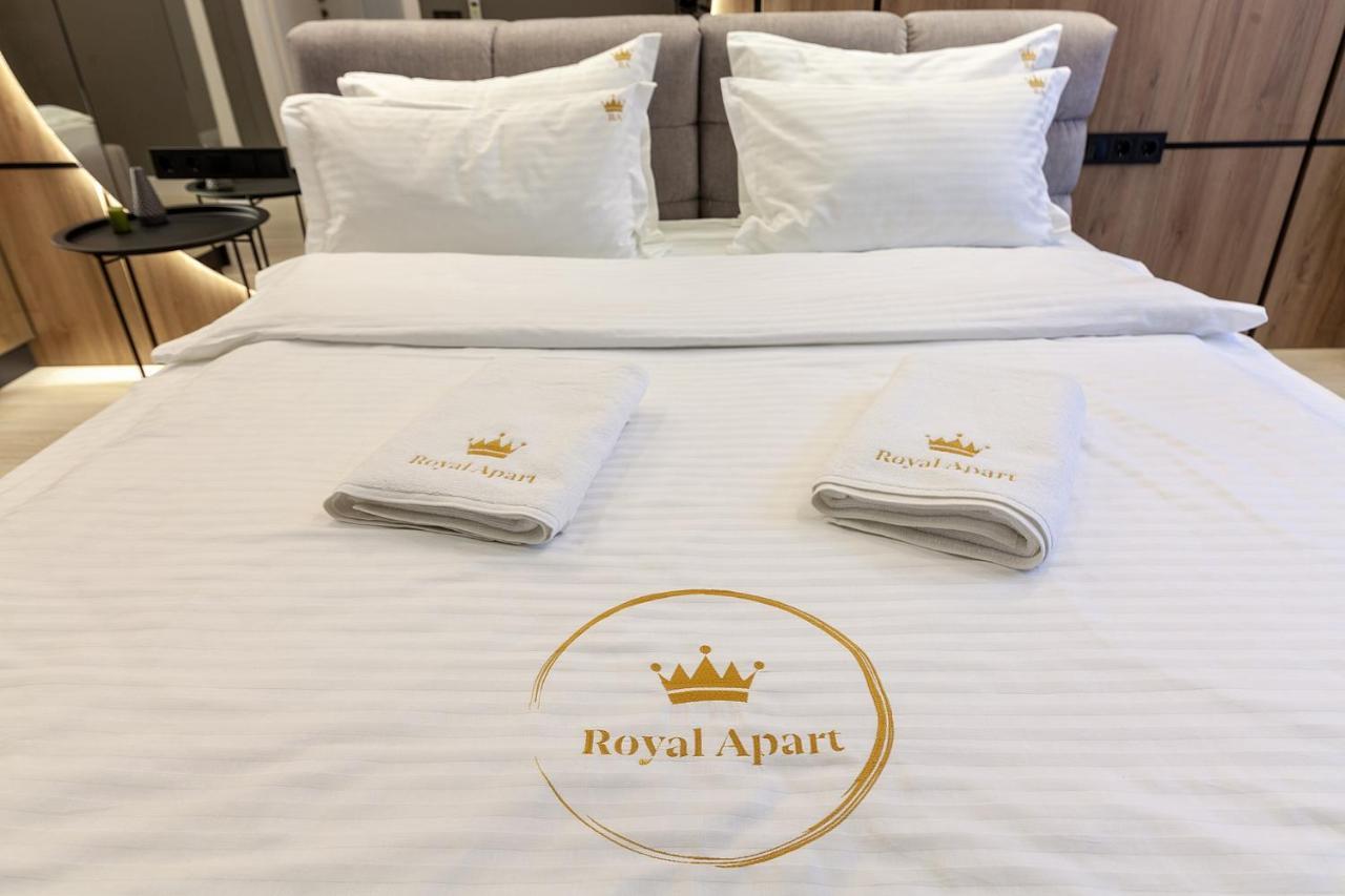 Royal Apartament On Voloshyna 2 Львів Екстер'єр фото